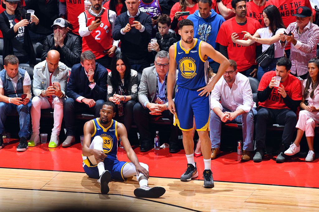 KD：塔图姆和利拉德跟腱受伤后都联系了我 感觉我都成跟腱专家了